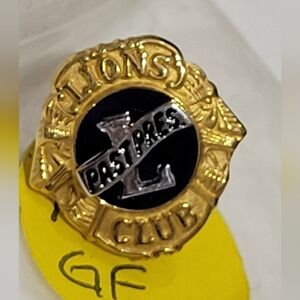 Gold Filled and Black Enameled Past President Club Pin~ Lions